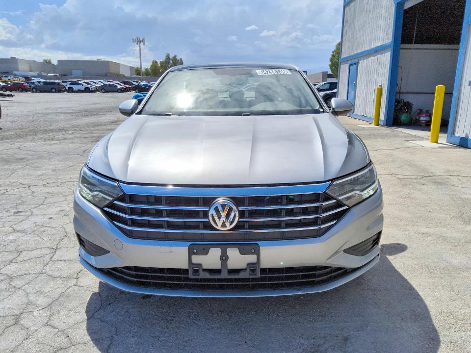 2021 Volkswagen Jetta მანქანა იყიდება აუქციონზე, vin: 3VWC57BU8MM100838, აუქციონის ნომერი: 64288146