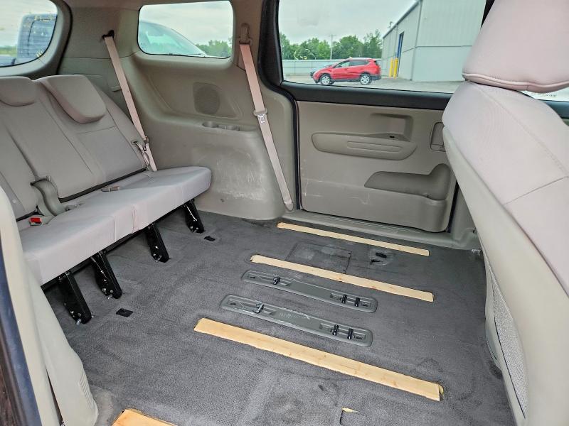 64561746 :رقم المزاد ، KNDMB5C16M6668269 vin ، 2021 Kia Sedona مزاد بيع