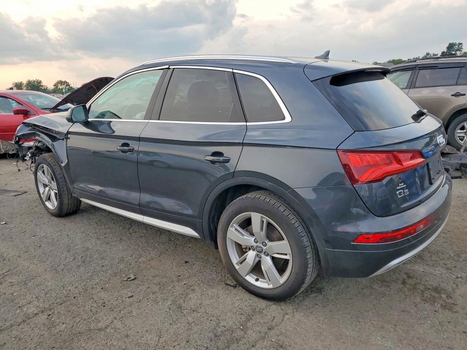 64385436 :رقم المزاد ، WA1BNAFY2J2010705 vin ، 2018 Audi Q5 مزاد بيع
