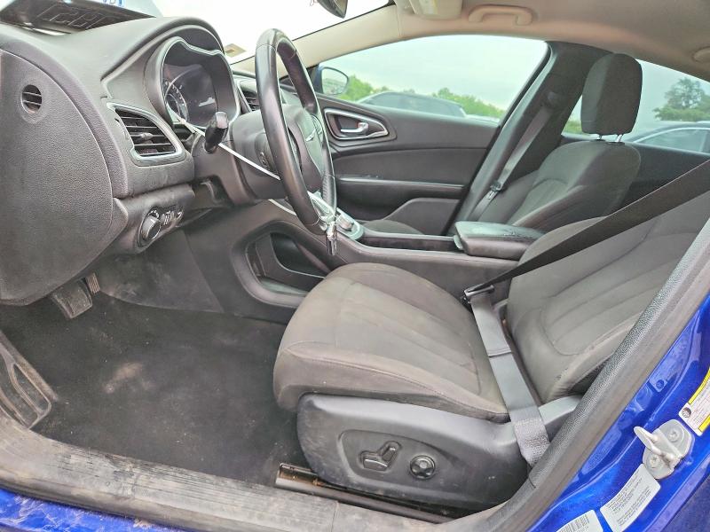 63910896 :رقم المزاد ، 1C3CCCAB9GN137509 vin ، 2016 Chrysler 200 مزاد بيع
