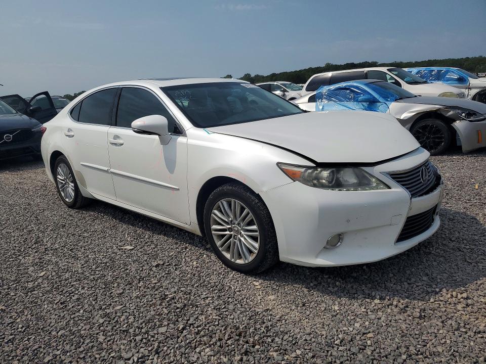 64627746 :رقم المزاد ، JTHBK1GGXD2075003 vin ، 2013 Lexus Es مزاد بيع