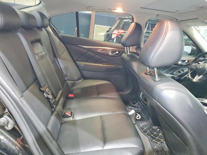 Продажа на аукционе авто 2018 Infiniti Q50, vin: JN1EV7AR3JM430549, номер лота: 63887966