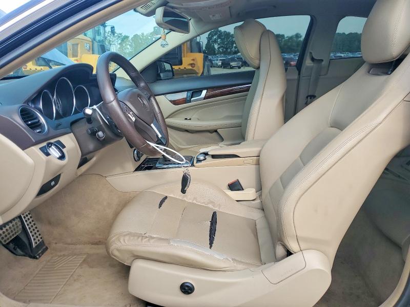 Продаж на аукціоні авто 2015 Mercedes-benz C, vin: WDDGJ4HBXFG368457, номер лоту: 64814926