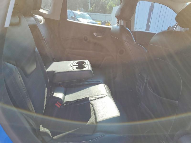 63171436 :رقم المزاد ، 3C4NJDBB0JT343078 vin ، 2018 Jeep Compass مزاد بيع