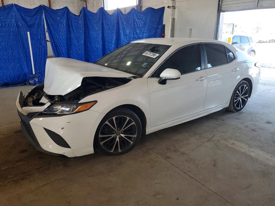 Продаж на аукціоні авто 2018 Toyota Camry, vin: 4T1B11HK9JU065579, номер лоту: 66797396