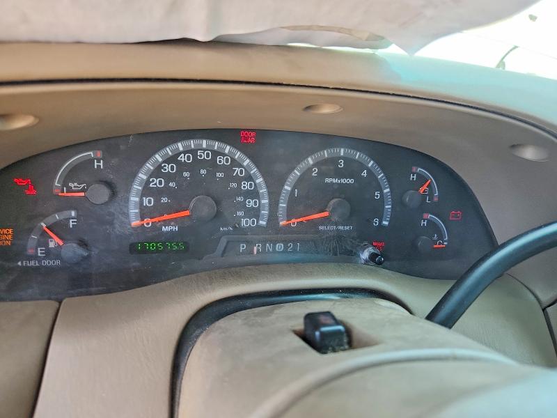 65809926 :رقم المزاد ، 1FTRX18L02NB60389 vin ، 2002 Ford F150 مزاد بيع