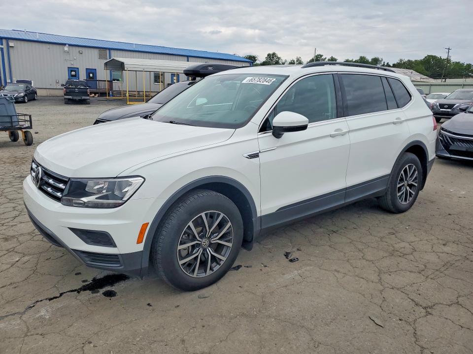 Auction sale of the 2019 Volkswagen Tiguan, vin: 3VV2B7AX5KM185672, lot number: 65782846