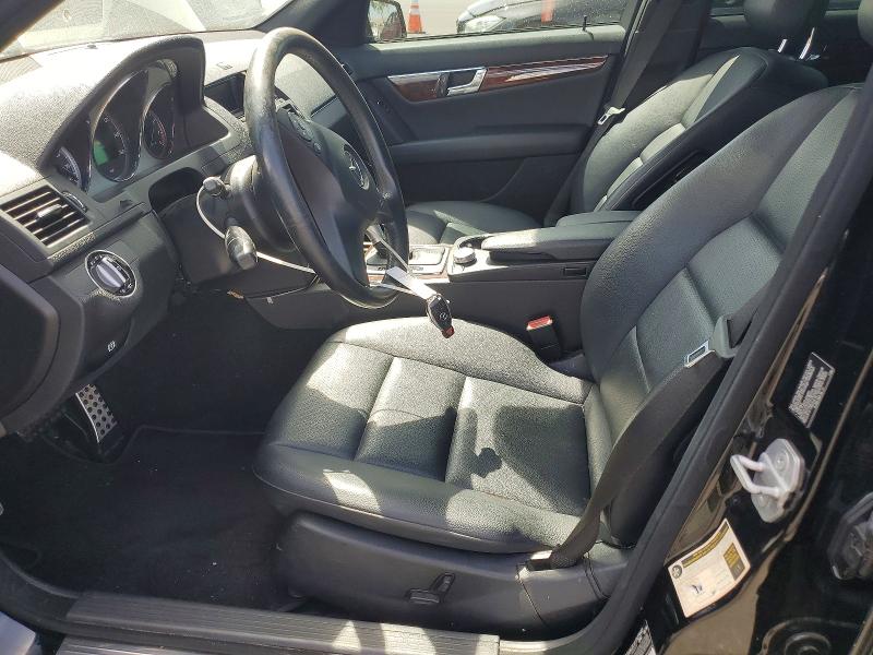 65566226 :رقم المزاد ، WDDGF5EB0AR115866 vin ، 2010 Mercedes-benz C مزاد بيع
