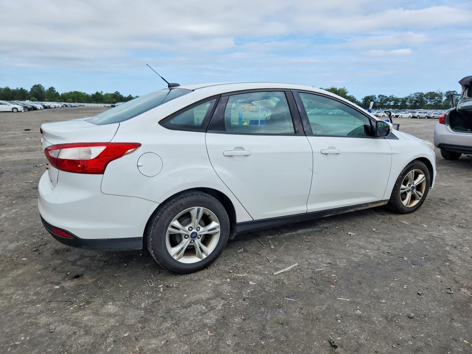 Продажа на аукционе авто 2013 Ford Focus, vin: 1FADP3F24DL349955, номер лота: 63837526