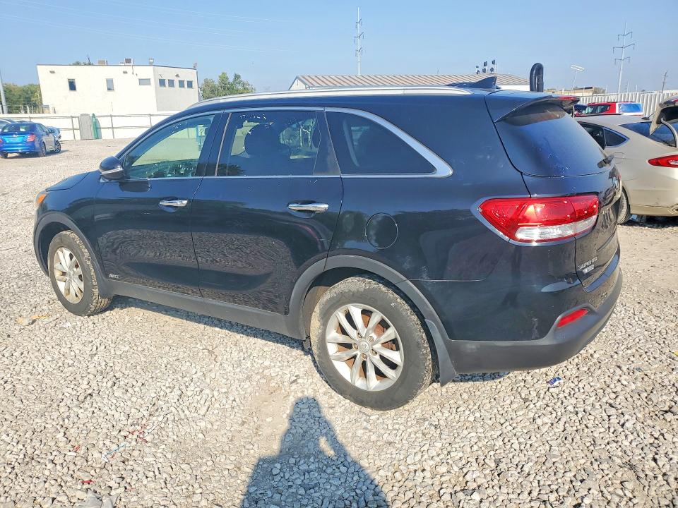 2018 Kia Sorento მანქანა იყიდება აუქციონზე, vin: 5XYPGDA38JG383319, აუქციონის ნომერი: 66100106