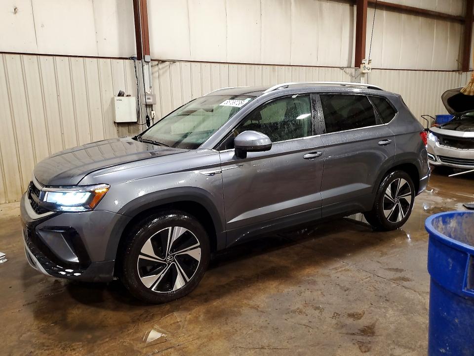 Auction sale of the 2024 Volkswagen Taos, vin: 3VVUX7B22RM061415, lot number: 65739736