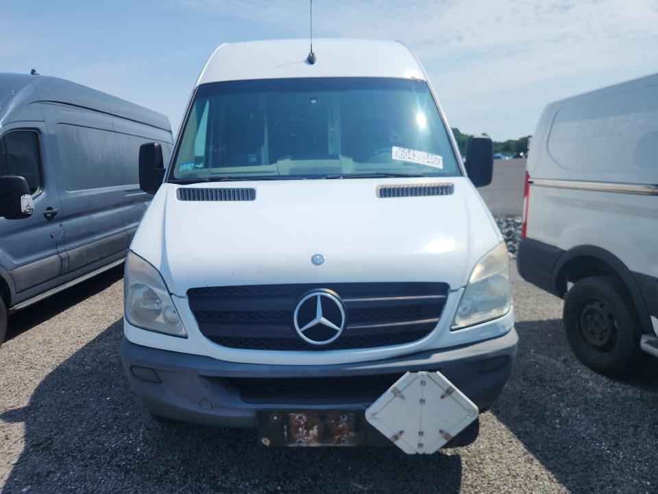 2011 Mercedes-benz Sprinter მანქანა იყიდება აუქციონზე, vin: WD3PE8CBXB5573581, აუქციონის ნომერი: 60435346