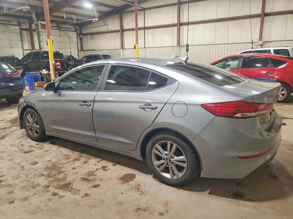 63599846 :رقم المزاد ، KMHD84LF8HU225784 vin ، 2017 Hyundai Elantra مزاد بيع