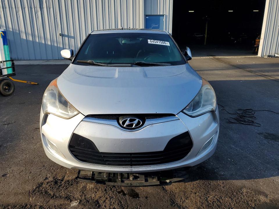 2017 Hyundai Veloster მანქანა იყიდება აუქციონზე, vin: KMHTC6AD9HU321947, აუქციონის ნომერი: 64541506