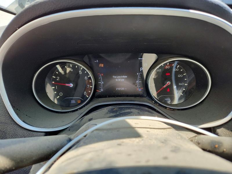66266546 :رقم المزاد ، 3C4NJCCB4JT406420 vin ، 2018 Jeep Compass مزاد بيع