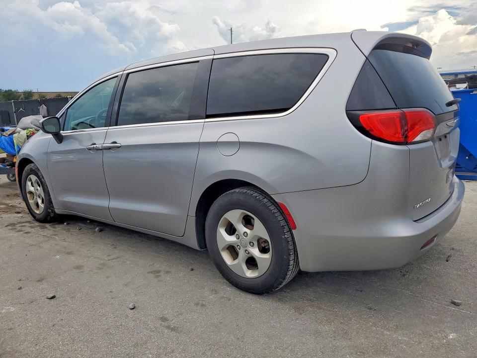 Продаж на аукціоні авто 2017 Chrysler Pacifica, vin: 2C4RC1CG1HR608754, номер лоту: 65681176