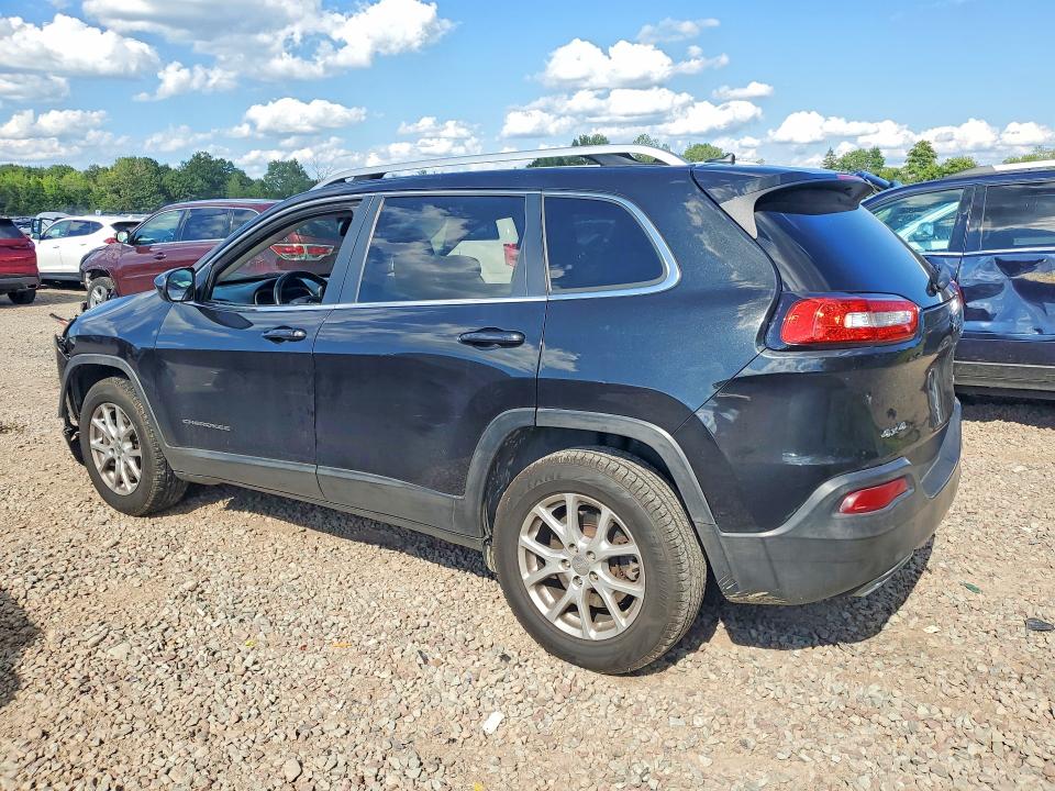 63684106 :رقم المزاد ، 1C4PJMCS6FW753196 vin ، 2015 Jeep Cherokee مزاد بيع