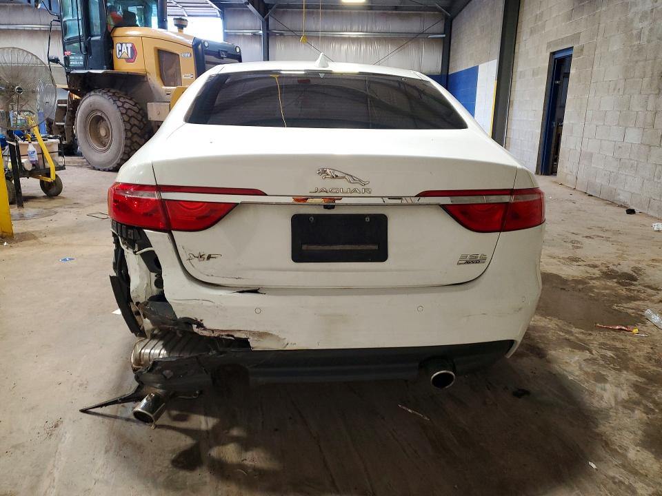 Продаж на аукціоні авто 2016 Jaguar Xf, vin: SAJBK4BV3GCY12423, номер лоту: 63699606