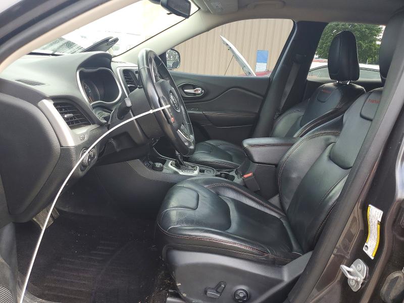62140656 :رقم المزاد ، 1C4PJMBS8GW293218 vin ، 2016 Jeep Cherokee مزاد بيع