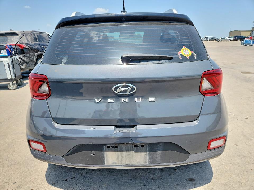 63539646 :رقم المزاد ، KMHRC8A39PU260899 vin ، 2023 Hyundai Venue مزاد بيع