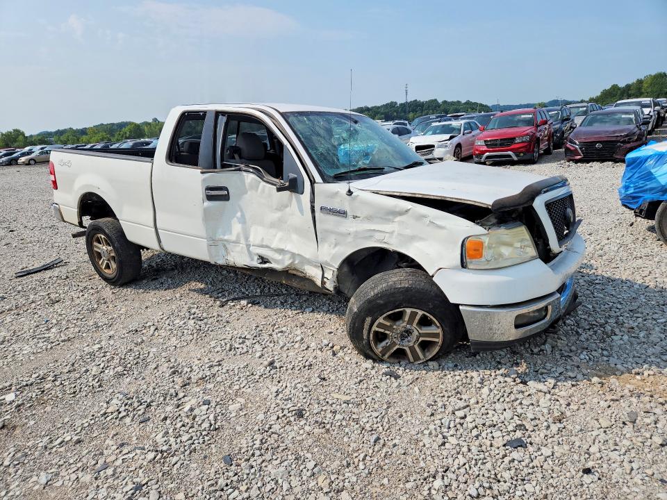 64462516 :رقم المزاد ، 1FTPX14545NA75137 vin ، 2005 Ford F150 مزاد بيع