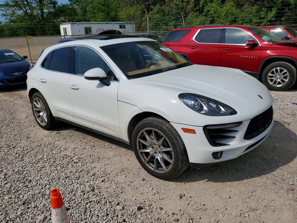 2015 Porsche Macan მანქანა იყიდება აუქციონზე, vin: WP1AB2A58FLB44650, აუქციონის ნომერი: 63852056