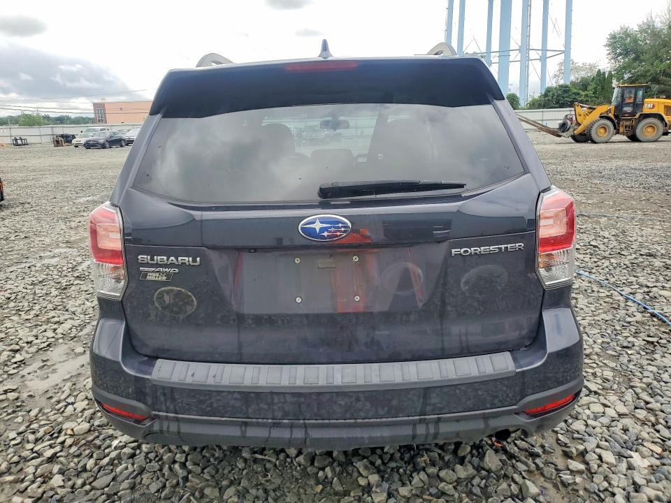 2018 Subaru Forester მანქანა იყიდება აუქციონზე, vin: JF2SJAECXJH572812, აუქციონის ნომერი: 63763736
