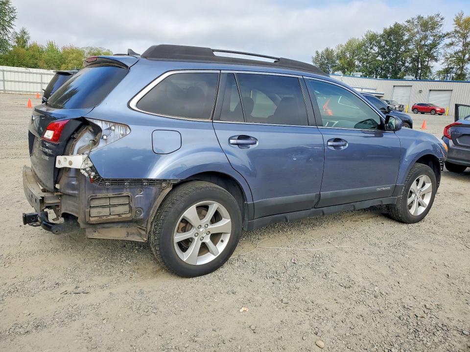 Aukcja sprzedaży 2014 Subaru Outback, vin: 4S4BRBKCXE3226694, numer aukcji: 64151386
