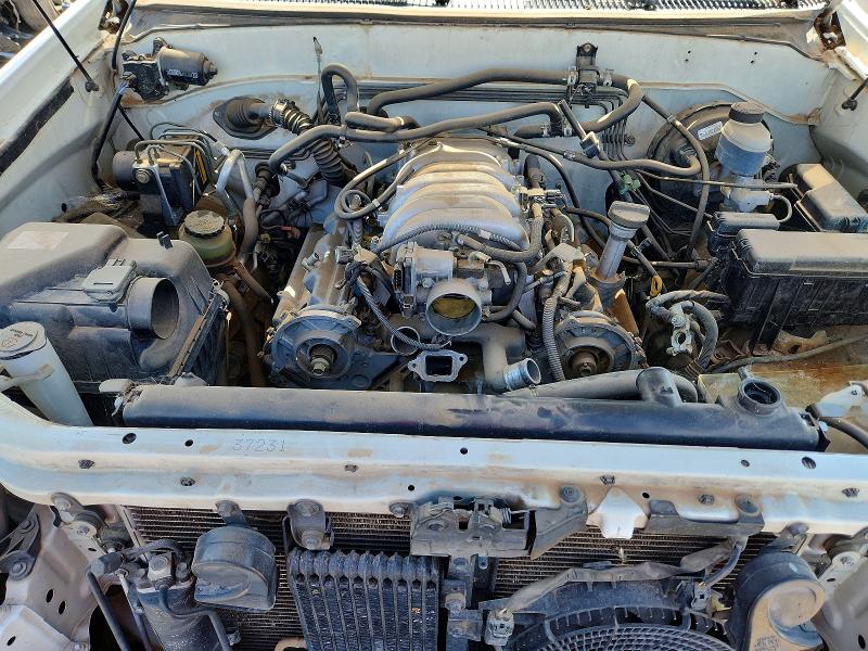 2004 Toyota Sequoia მანქანა იყიდება აუქციონზე, vin: 5TDZT34A94S213258, აუქციონის ნომერი: 65379936