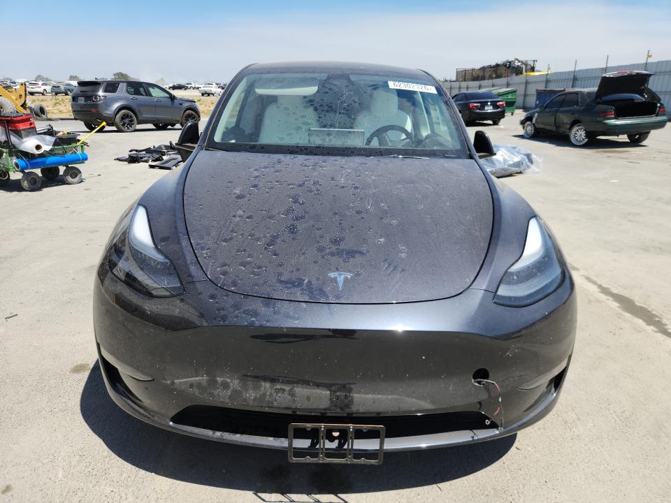 2024 Tesla Model Y მანქანა იყიდება აუქციონზე, vin: 7SAYGDEE6RF152621, აუქციონის ნომერი: 62302326