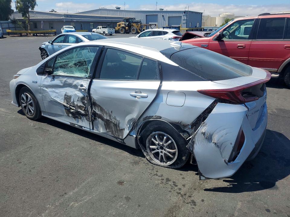 2017 Toyota Prius Prime მანქანა იყიდება აუქციონზე, vin: JTDKARFP3H3029727, აუქციონის ნომერი: 61451226