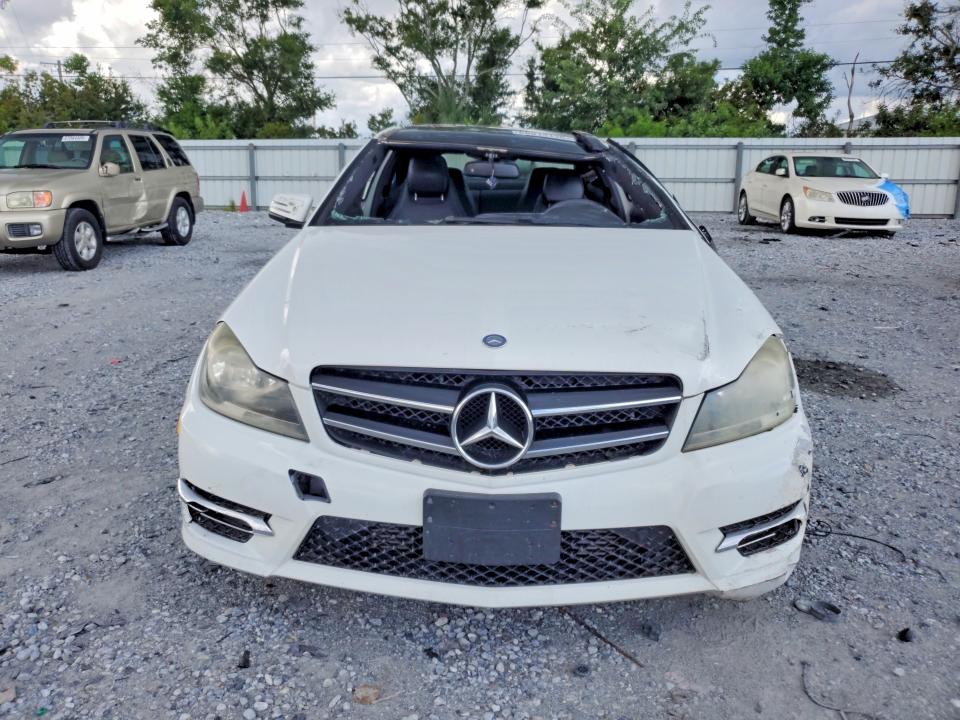 Продаж на аукціоні авто 2014 Mercedes-benz C, vin: WDDGJ4HB2EG200360, номер лоту: 66913136