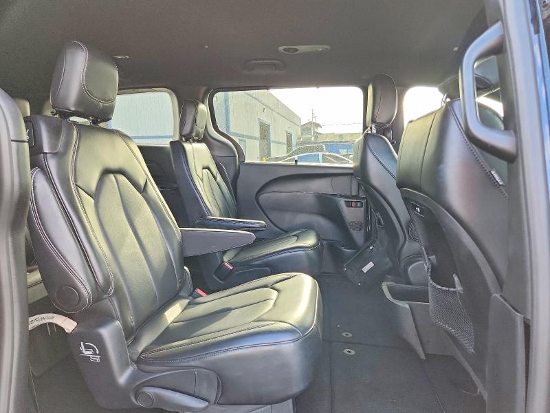 65093726 :رقم المزاد ، 2C4RC1BG8SR532359 vin ، 2025 Chrysler Pacifica مزاد بيع