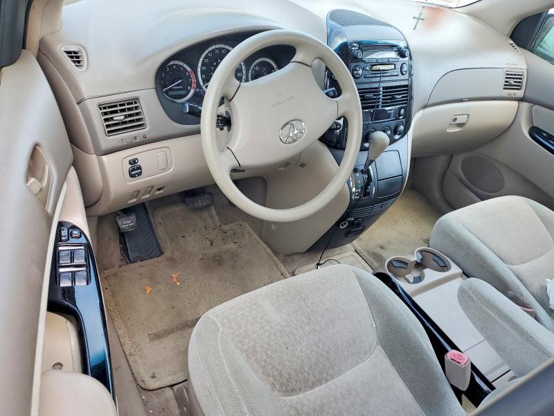 2005 Toyota Sienna მანქანა იყიდება აუქციონზე, vin: 5TDZA23C45S306841, აუქციონის ნომერი: 64843206