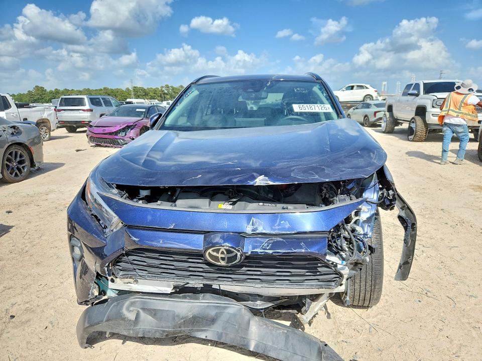 Продажа на аукционе авто 2024 Toyota Rav4, vin: 2T3C1RFV8RW302985, номер лота: 65187126