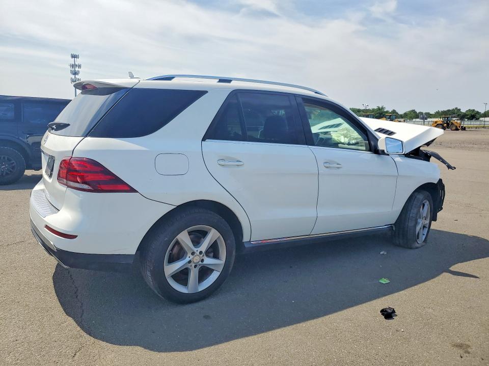 65118916 :رقم المزاد ، 4JGDA5HB1GA630305 vin ، 2016 Mercedes-benz Gle مزاد بيع