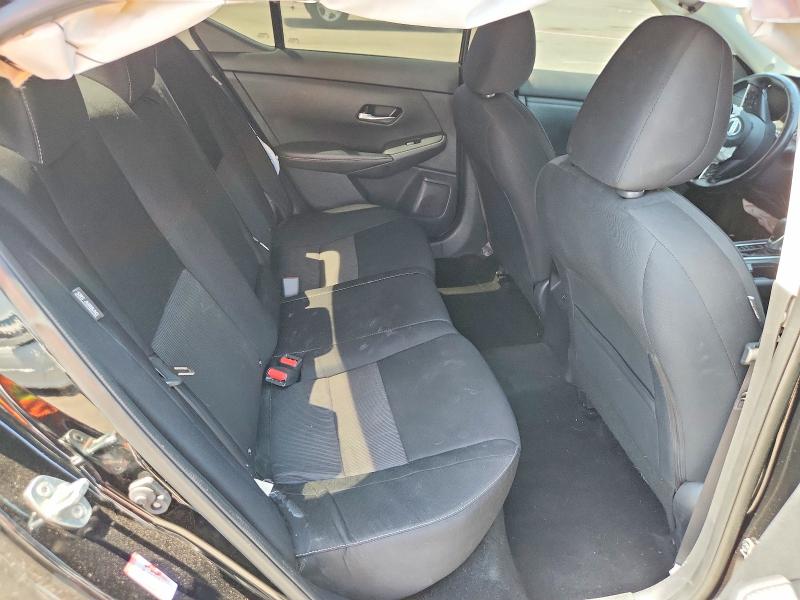 64316166 :رقم المزاد ، 3N1AB8CV3MY323798 vin ، 2022 Nissan Sentra مزاد بيع