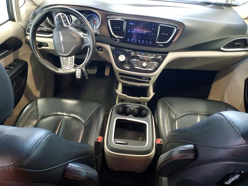 63586626 :رقم المزاد ، 2C4RC1EG5HR623657 vin ، 2017 Chrysler Pacifica مزاد بيع