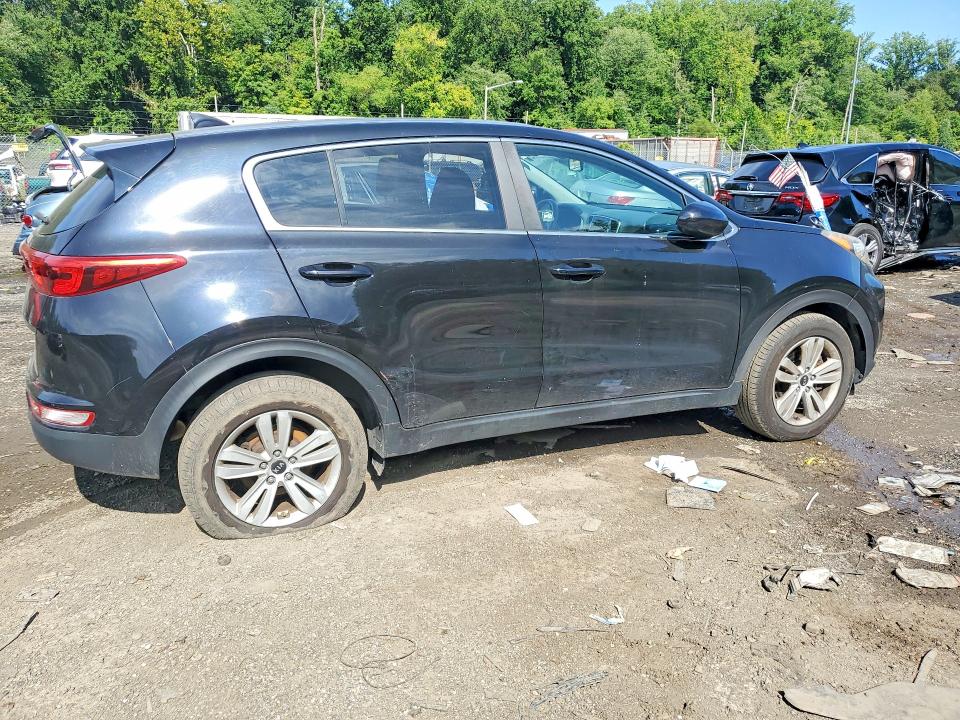 65732656 :رقم المزاد ، KNDPMCAC2H7121161 vin ، 2017 Kia Sportage مزاد بيع