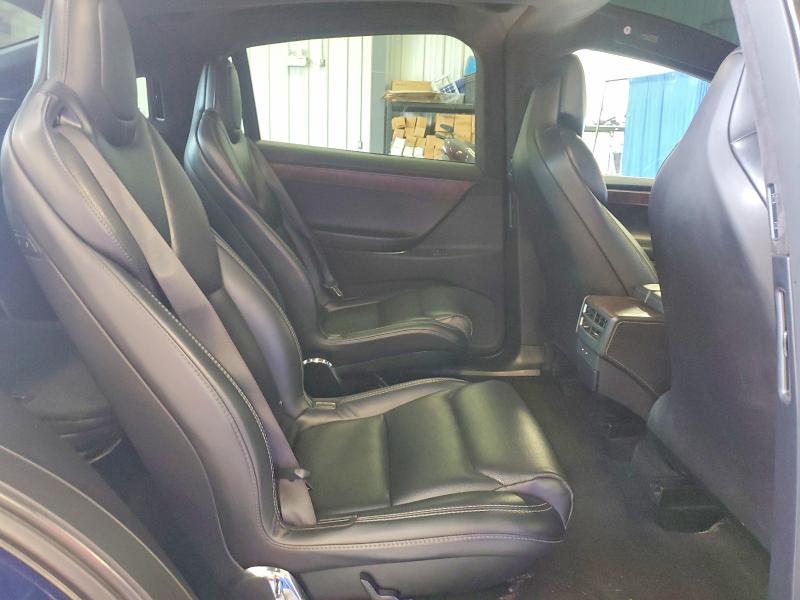 Продажа на аукционе авто 2018 Tesla Model X, vin: 5YJXCBE43JF122089, номер лота: 64534916