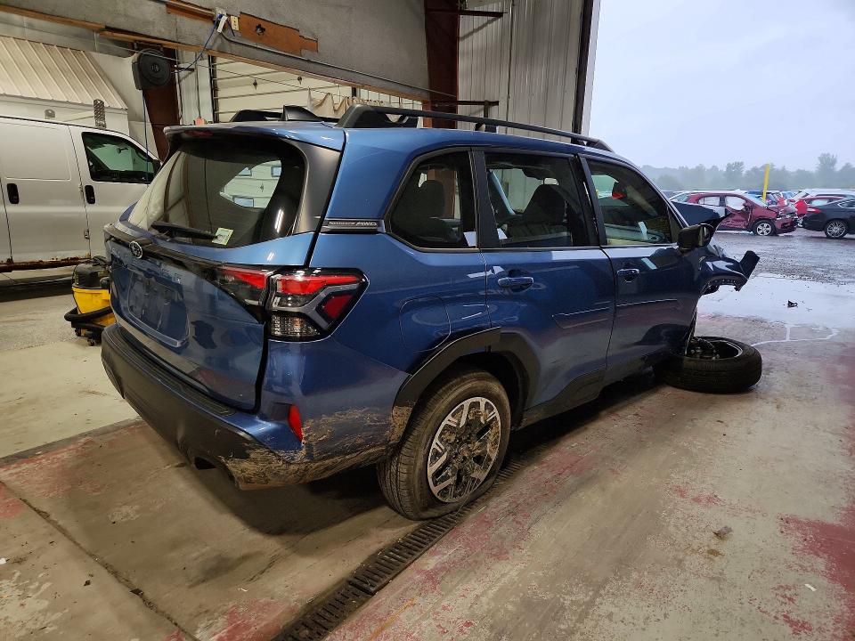 2025 Subaru Forester მანქანა იყიდება აუქციონზე, vin: JF2SLDACXSH435081, აუქციონის ნომერი: 64039526