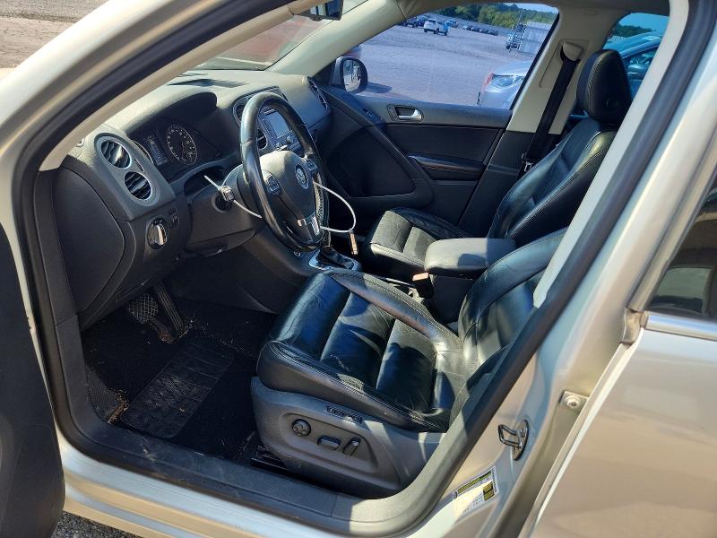 Продаж на аукціоні авто 2011 Volkswagen Tiguan, vin: WVGAV7AX2BW547129, номер лоту: 64398146