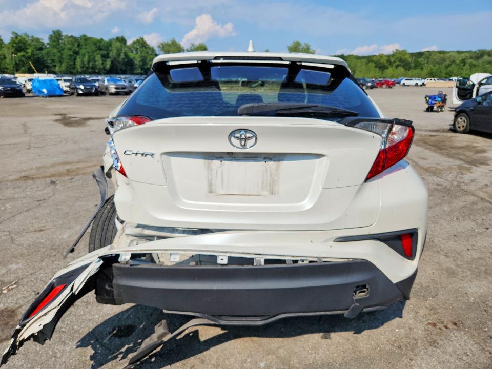 64844656 :رقم المزاد ، NMTKHMBX0JR045438 vin ، 2018 Toyota C-hr مزاد بيع