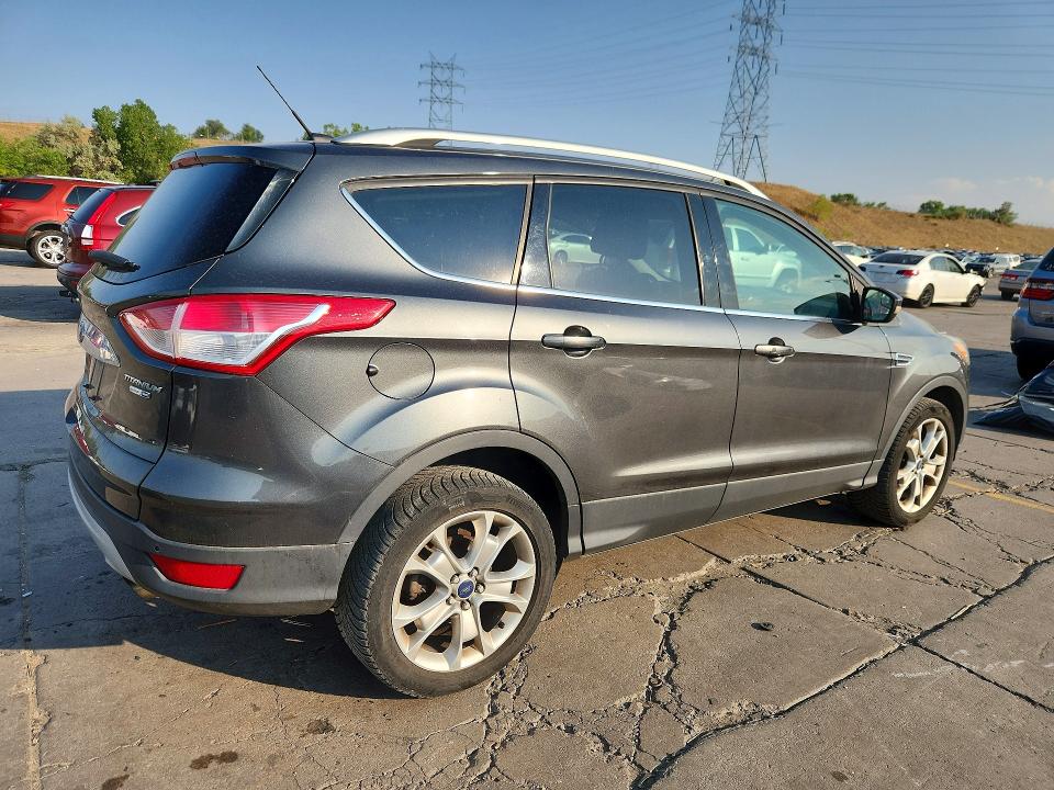 Продажа на аукционе авто 2022 Ford Escape, vin: 1FMCU9JX7GUC48830, номер лота: 64336306