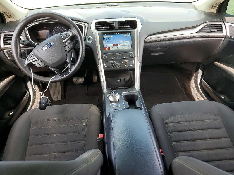 68258696 :رقم المزاد ، 3FA6P0HDXKR152020 vin ، 2019 Ford Fusion مزاد بيع