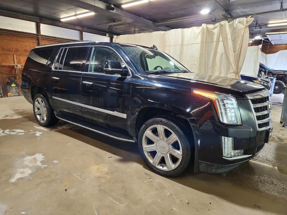 Продажа на аукционе авто 2020 Cadillac Escalade, vin: 1GYS4HKJ2LR163955, номер лота: 65905636