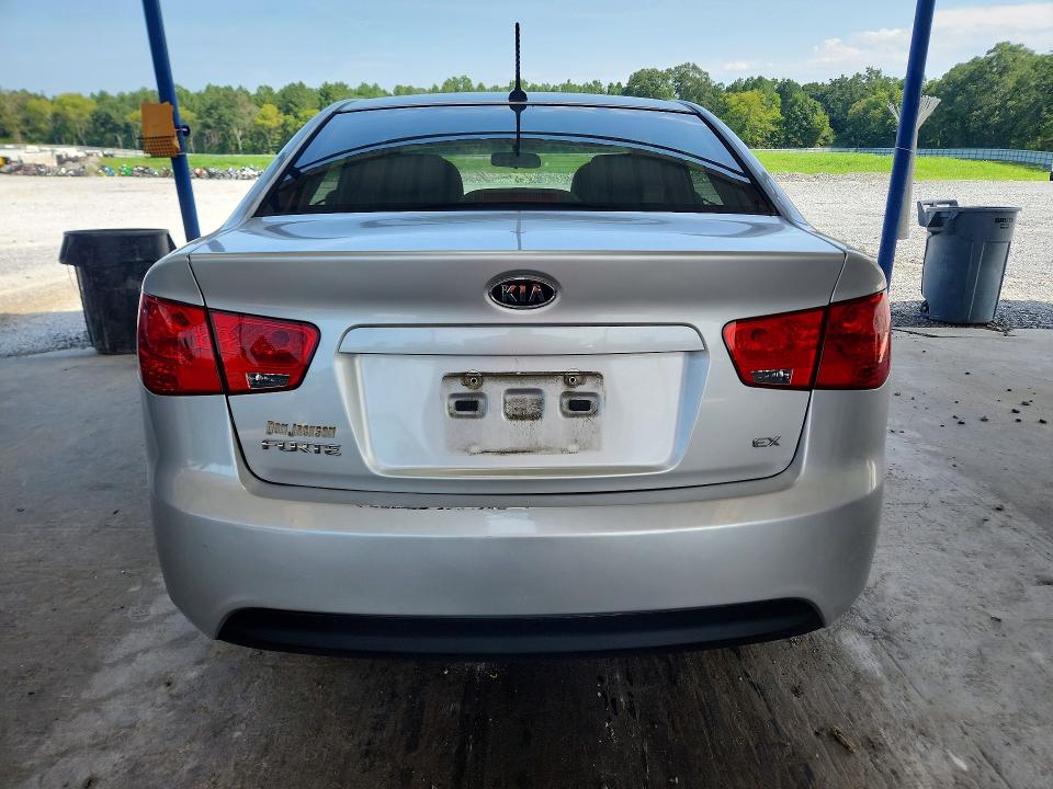 64933336 :رقم المزاد ، KNAFU4A20D5647090 vin ، 2013 Kia Forte مزاد بيع