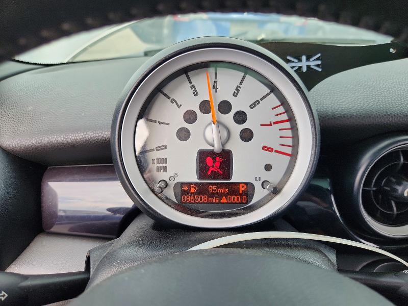 2009 Mini Cooper მანქანა იყიდება აუქციონზე, vin: WMWMM33599TP92382, აუქციონის ნომერი: 66847776