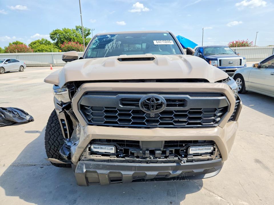 64215846 :رقم المزاد ، 3TMLB5JN9TM281893 vin ، 2026 Toyota Tacoma مزاد بيع