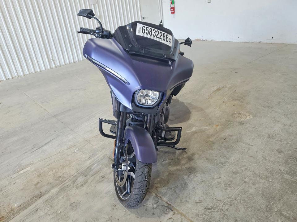65832286 :رقم المزاد ، 1HD1KB716SB607275 vin ، 2025 Harley-davidson Flhx مزاد بيع